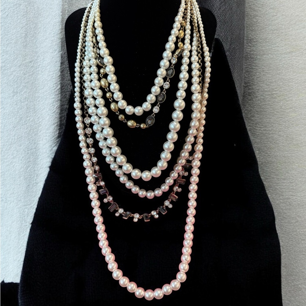 Vintage Elegant Pearl and Black‎ Beaded Necklace Set